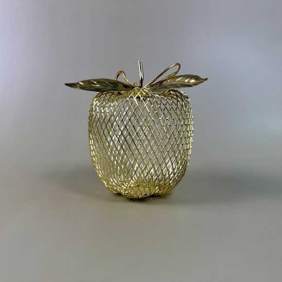 Vintage Gold Mesh Apple Figurine | Brass Look | 3.5" Decorative Accent - Picture 2 of 10